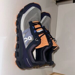 ON Women’s Cloud 9 shoes